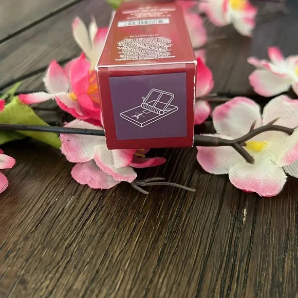 JEFFREE STAR COSMETICS Velvet Trap Lipstick - Mouse Trap - Picture 4 of 4